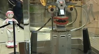 Най голямата интерактивна изложба на роботи стартира днес в столичен търговски