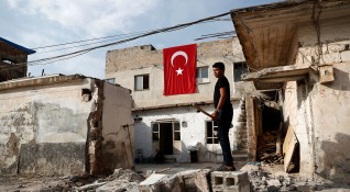 Турция се е съгласила на петдневно прекратяване на огъня в