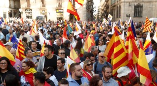 Противници на излизането на Каталуния от състава на Испания проведоха