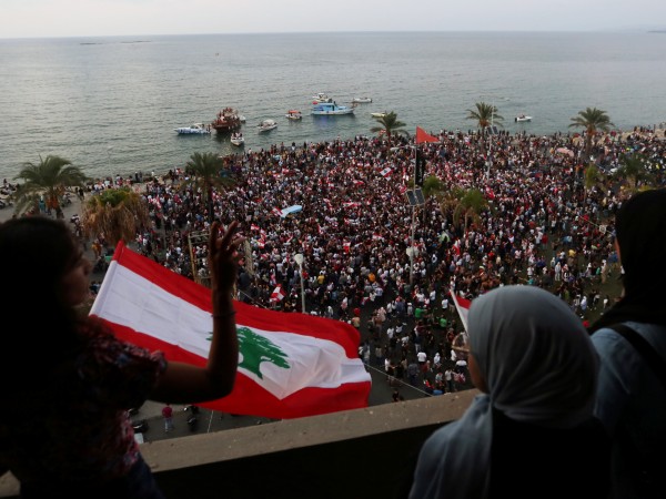 Антиправителствените протести, които разтърсиха Ливан в събота за трети пореден