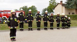 В младежката противопожарна бригада в полското село Меисце Оджанские няма