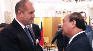 Доверието между България и Виетнам и контактите между хората са