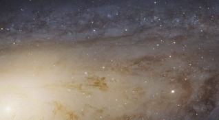 Международен екип от астрономи откри масивна галактика в ранната Вселена
