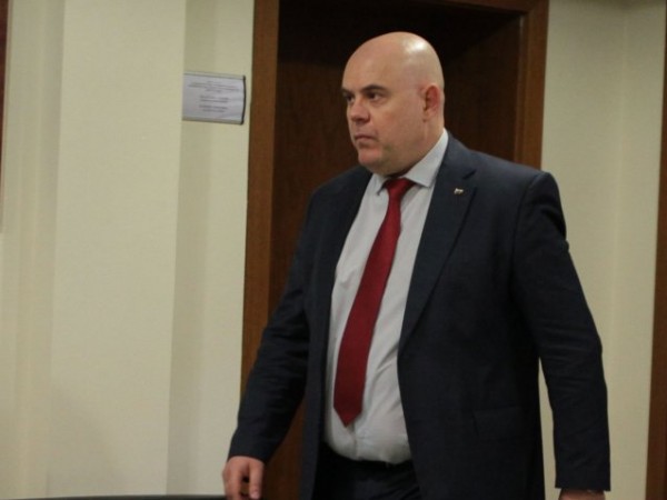 Пленумът на ВСС избра Иван Гешев за нов главен прокурор