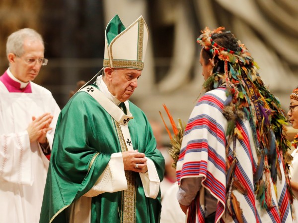 Папа Франциск призова днес да се спре "нанасянето на рани