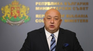 Министърът на младежта и спорта Красен Кралев изпрати официално писмо