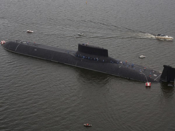 Русия започна в северния Атлантически океан най-големите маневри с подводници