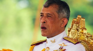 Кралят на Тайланд Маха Вачиралонгкорн продължава с чистката на двореца