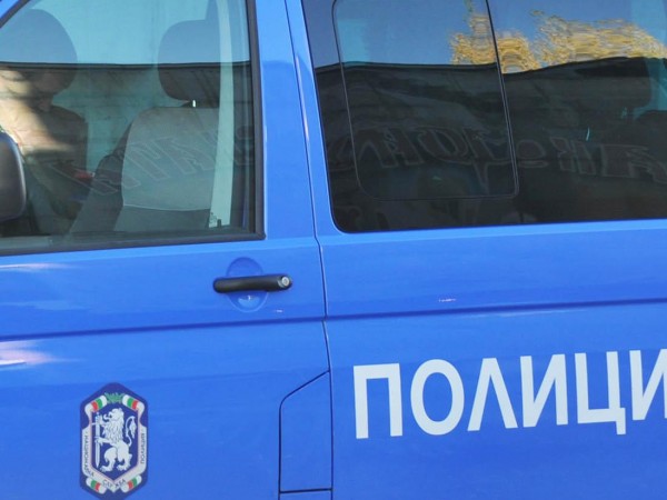 Полицията в Добрич издири неправоспособен шофьор, избягал след катастрофа, съобщиха