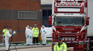 Британската полиция смята че всички 39 мигранти намерени мъртви миналата