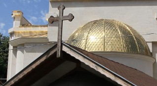 Крадци са обрали църквата в русенското село Пепилина за втори