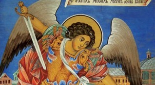 На днешния ден 8 ноември Българската православна църква почита