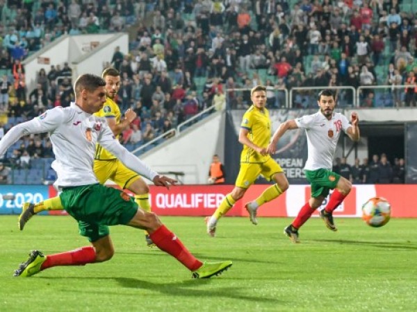 Българският национал Кирил Десподов вкара два гола при победата на