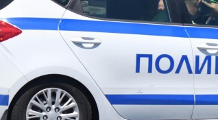 Верижна катастрофа с три автомобила затруднява движението на пътя Пловдив Карлово