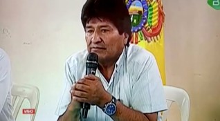 Президентът на Боливия Ево Моралес обяви оставката си под натиска