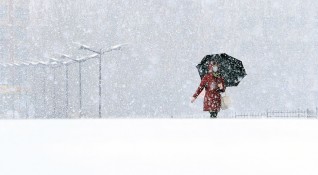 Първият сняг в алпийските части на Австрия причини прекъсване на