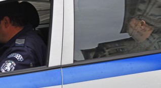 Трима са задържани в Плевенско по подозрение за престъпление с