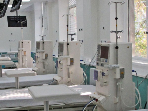 147 пациенти на хемодиализа от Университетската болница във Варна "Света