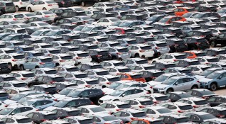 Продажбите на автомобили в Европа са се повишили през октомври