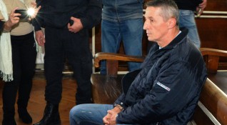 Русенският окръжен съд остави за постоянно в ареста 56 годишния шофьор