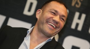 Българският професионален боксьор Кубрат Пулев очаква в близките месеци за