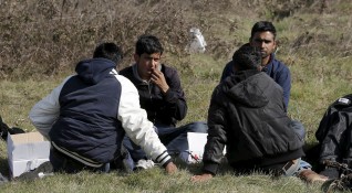 Нелегалните мигранти които пострадаха в катастрофата с микробус с български