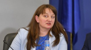 Деница Сачева ще е новият социален министър съобщи премиерът Бойко