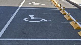 МВР започва операция срещу паркиране на места за хора с