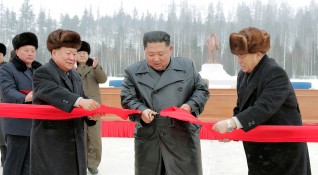 Ким Чен Ун откри нов град в Северна Корея който