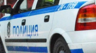 Полицията в Първомай засече 16 годишен да кара открадната кола Катаджиите