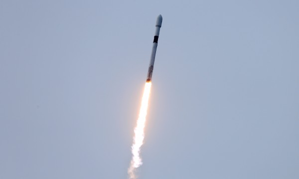    SpaceX   