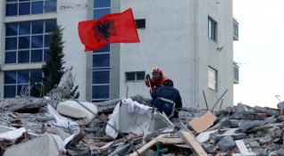 По последни данни щетите от земетресението в Албания са се
