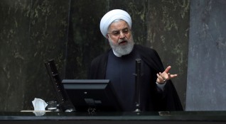 Иранският президент Хасан Рохани представи днес в парламента проектобюджет за