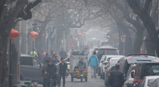 Гъсти мъгли и замърсен въздух има и над Китай съобщи