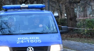 Конфликт между съседи в Добрич завърши с мъж в болница