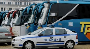 Автобусни превозвачи излизат на протест заради въвеждането на тол системата