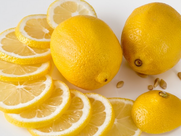 Лимоните не са просто кисел плод. Според експертите в ароматерапията