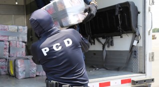 Германската полиция конфискува почти половин тон кокаин в южния германски