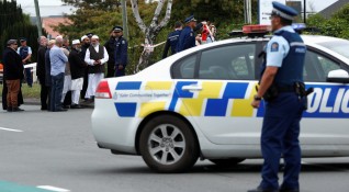 Масово унищожаване на огнестрелни оръжия започна в Нова Зеландия съобщи