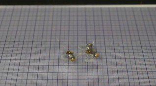 Представете си рояк роботизирани насекоми който се придвижва по човешкото