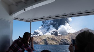 Броят на жертвите на изригването на вулкана на остров Уайт