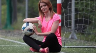 Ваня Симонска е изпълнителен продуцент на спортните новини на Bulgaria