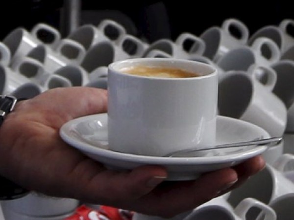 Възможно ли е кафето да противодейства на натрупаните по празниците