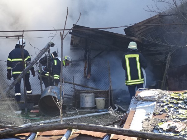 63-годишен мъж е загинал при пожар във вила край Раковски,