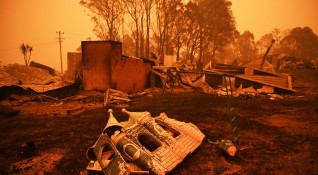 Около 2000 къщи са унищожени при нестихващите пожари в Австралия