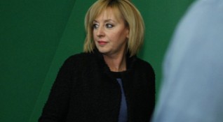 Административният съд отложи делото на Мая Манолова която иска касиране