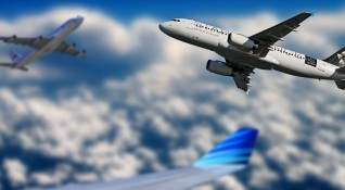 Авиокомпанията Боинг все още търси потенциални пробелми с новите самолети
