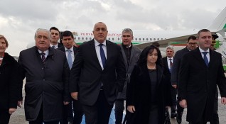 Премиерът Бойко Борисов вече е в Истанбул където ще присъства