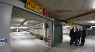 Столичната община въвежда безплатно паркиране в буферните паркинги към станциите