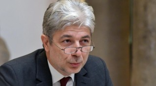 Подалият оставка министър на околната среда и водите Нено Димов